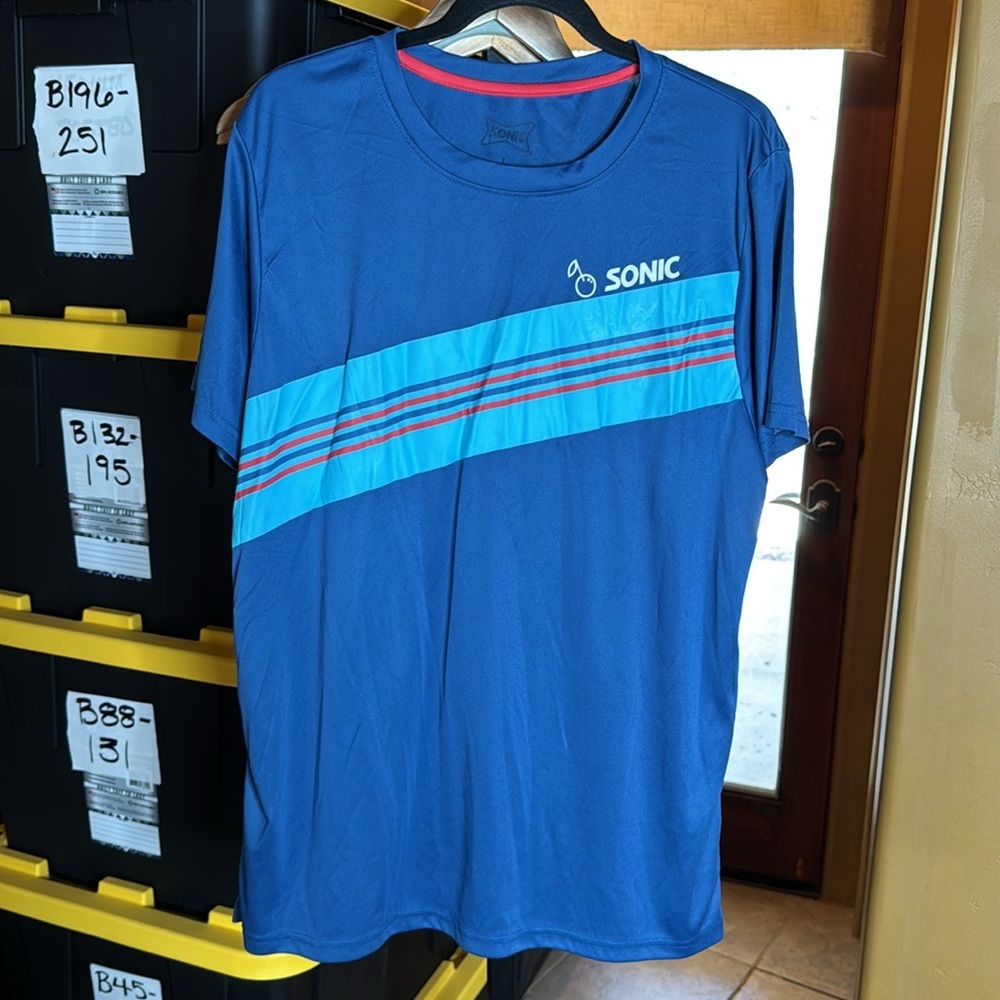 Sonic Drive In Blue Performance Tee Perfect Condition Size Large - Picture 4 of 5